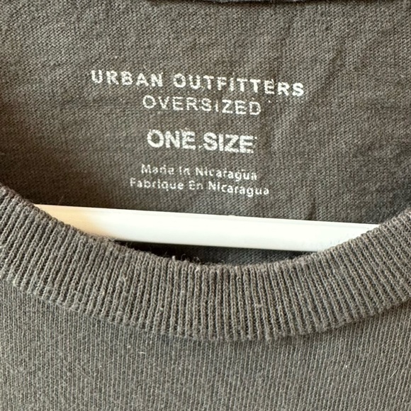 Urban outfitters oversized tee - Picture 2 of 3